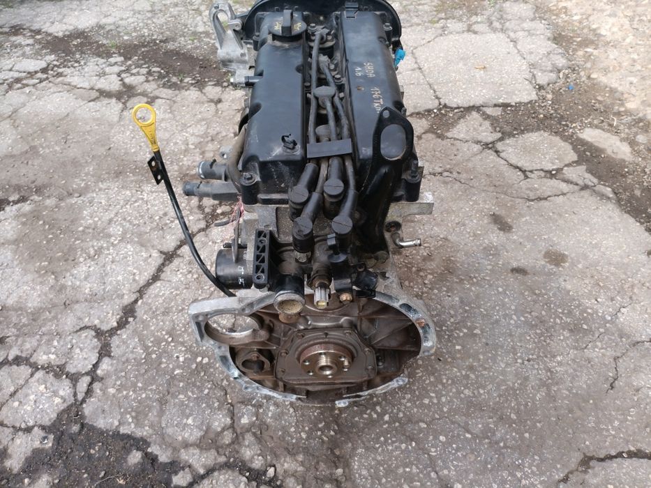 Двигател мотор  1.6 бензин Ford Focus / Форд Фокус / C- max / Ц макс