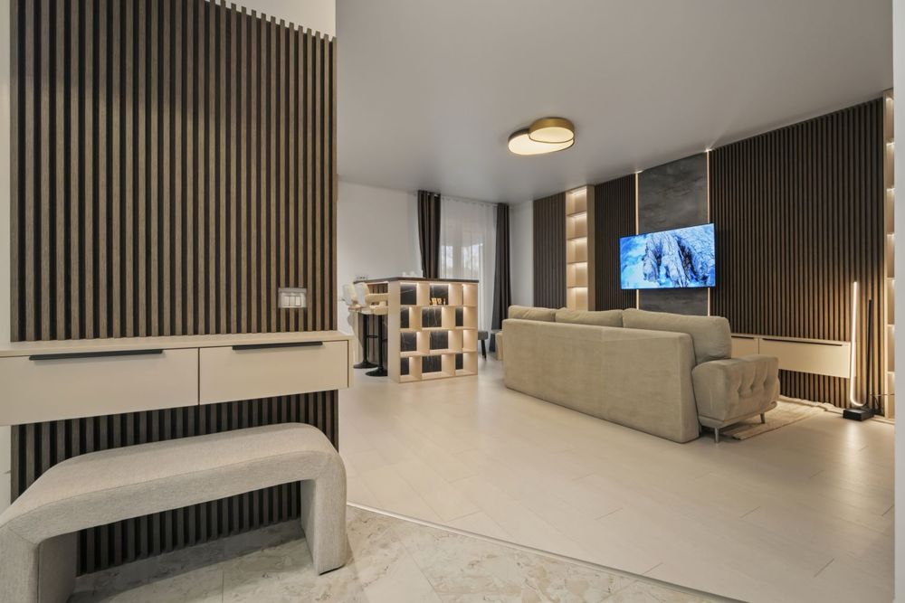 Premium apartament 2 cam\\ mobilat lux\\zona 13 septembrie central \\ parcare dubla inclusa in pret