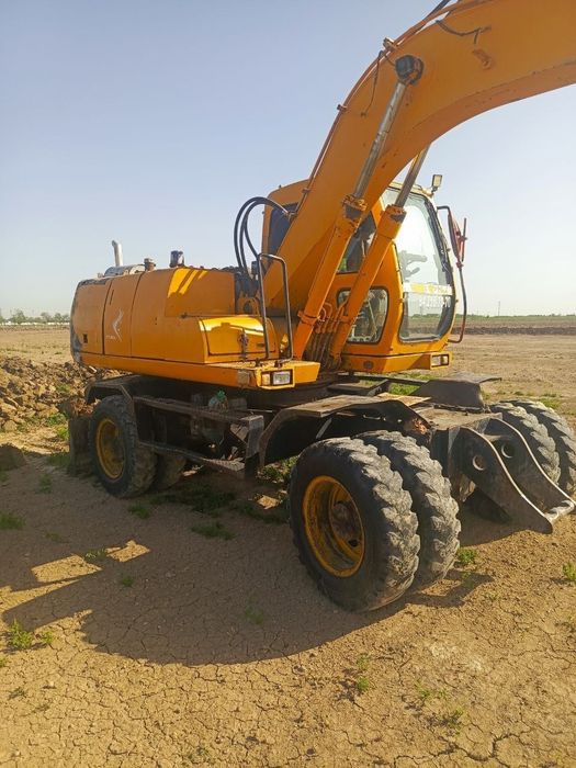 Ekskvator 130talik sotiladi 1999