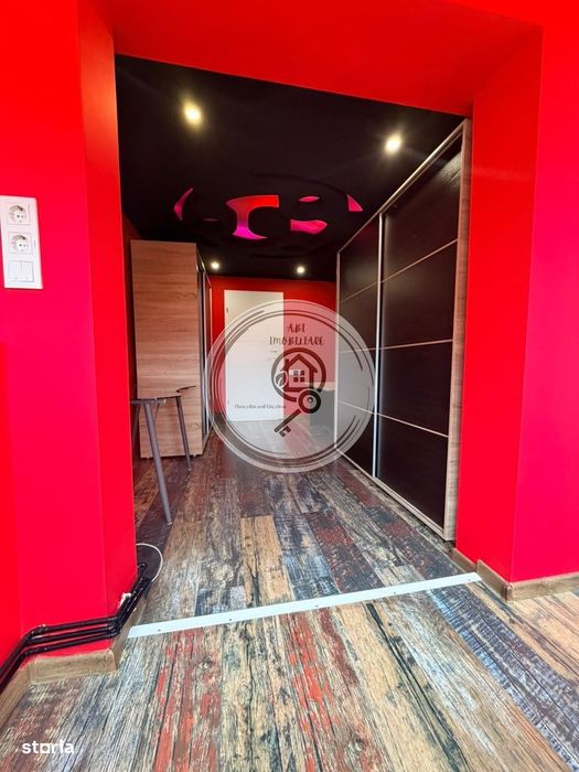 Apartament 3 camere– Bd. Gării – Parcare – Se acceptă pisici**