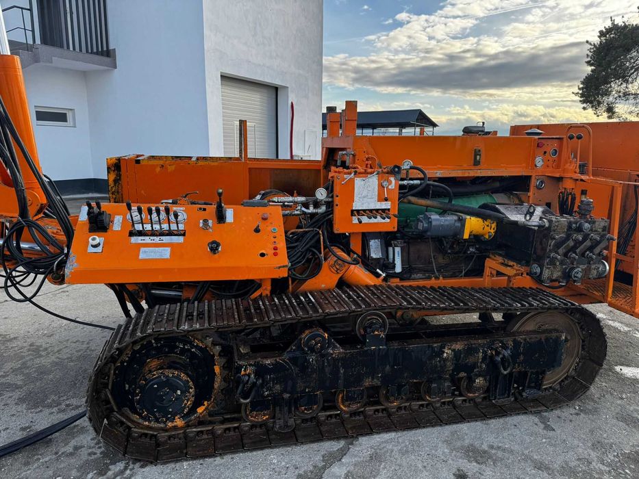 Instalatie de foraj Rolatec RL800