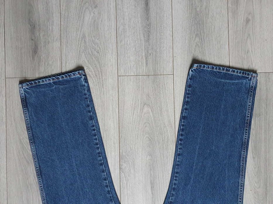 Blugi WRANGLER "Texas" - Marime W42 L32 (Talie 106 cm)