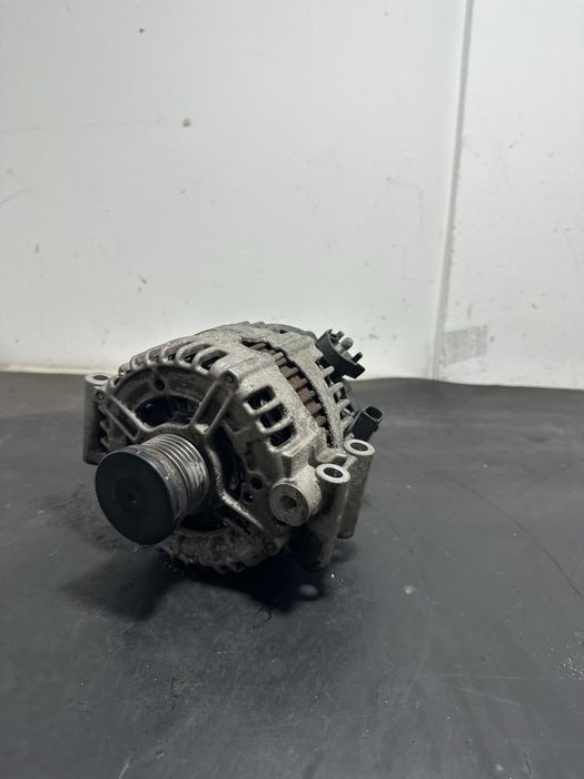 Alternator BMW X5 E70 3.0 benzina N52  |  7551256 | 0121715012