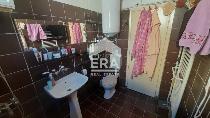 Продава се Многостаен апартамент в София, Павлово - 155 кв.м за 1382 €/кв.м - Снимка #7