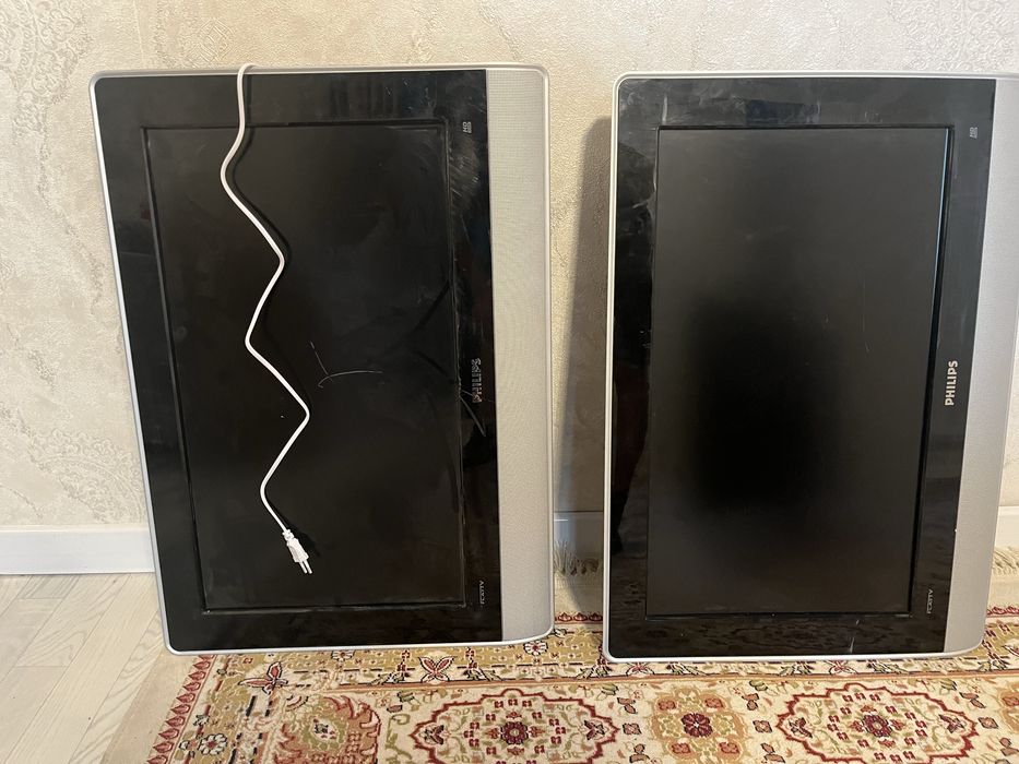 3 Телевизор Samsung, 2 philips