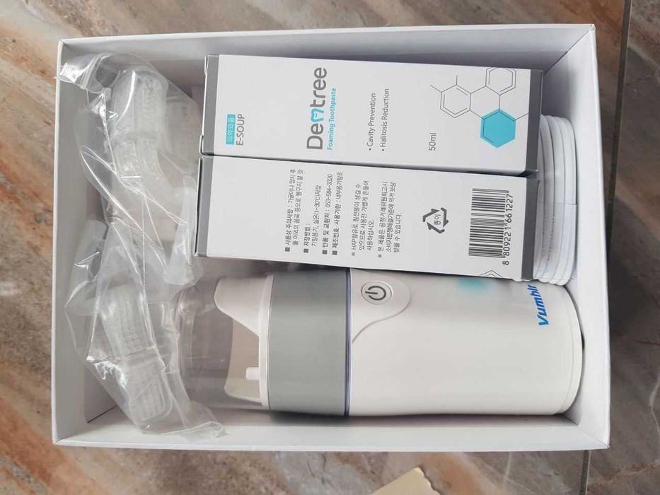 Vumblr - Sistem de Igienă Orală cu Vid, All-in-One
