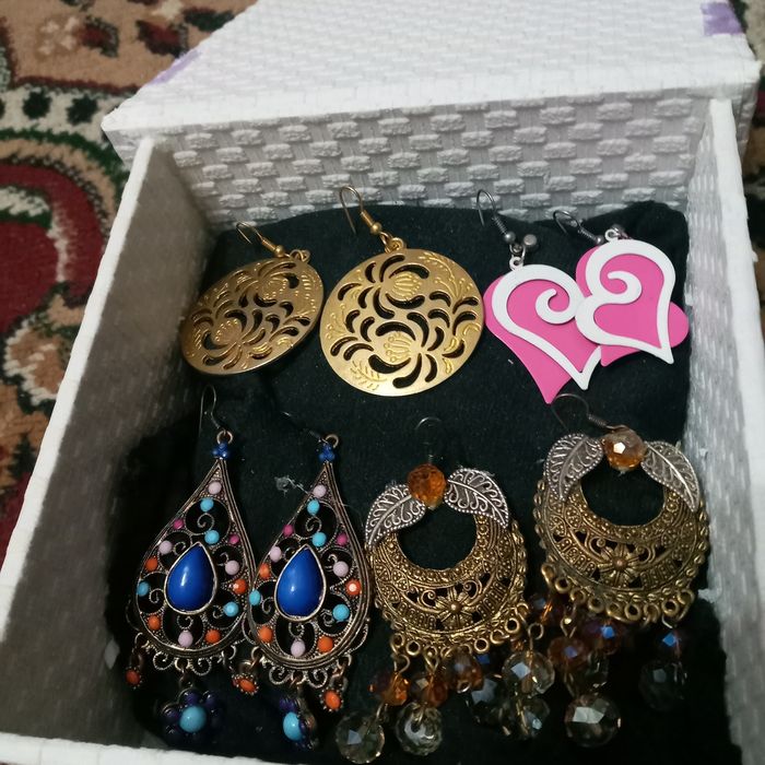 Ziraklar milliy va zamonaviy bijuteriya