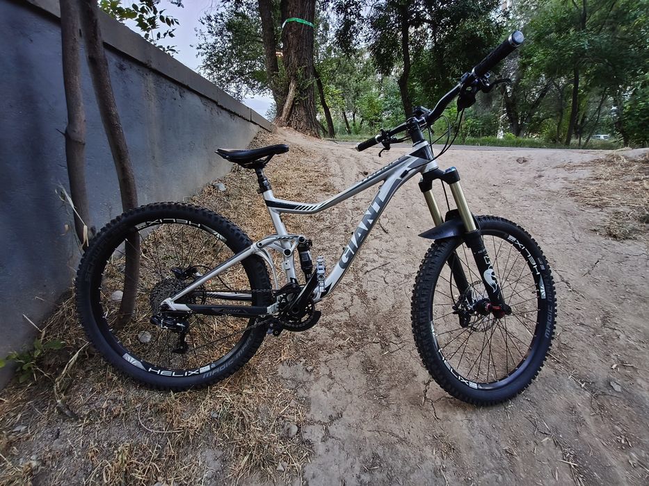 Giant trance 2015