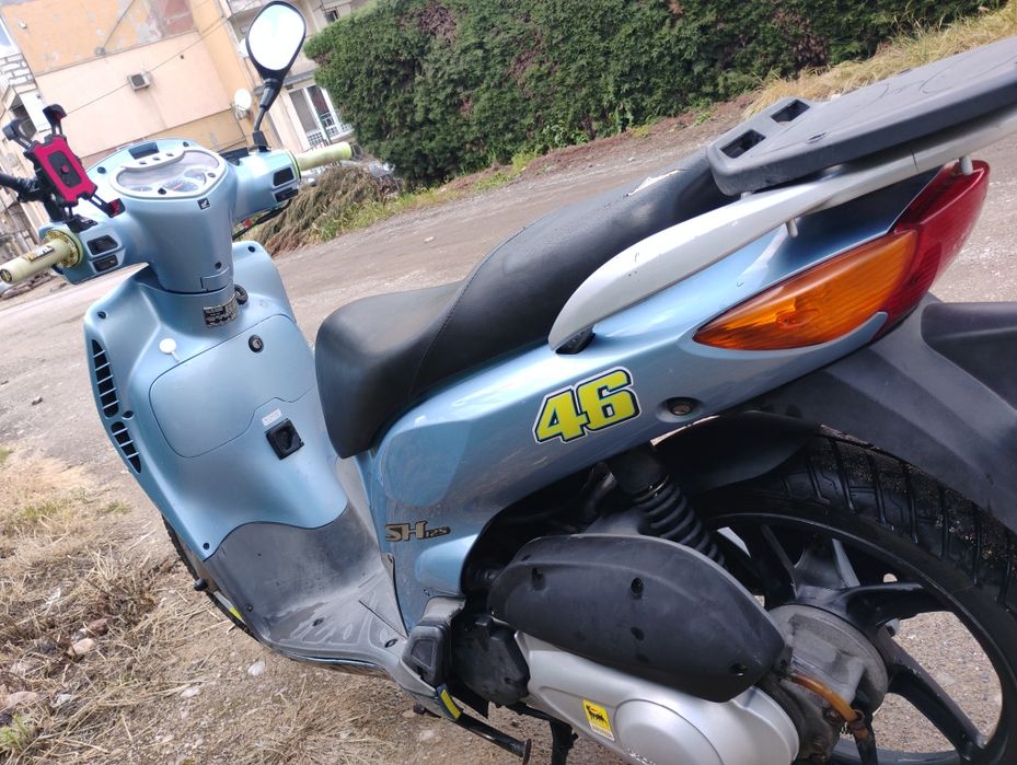 Хонда sh 125 4 Т 800евро