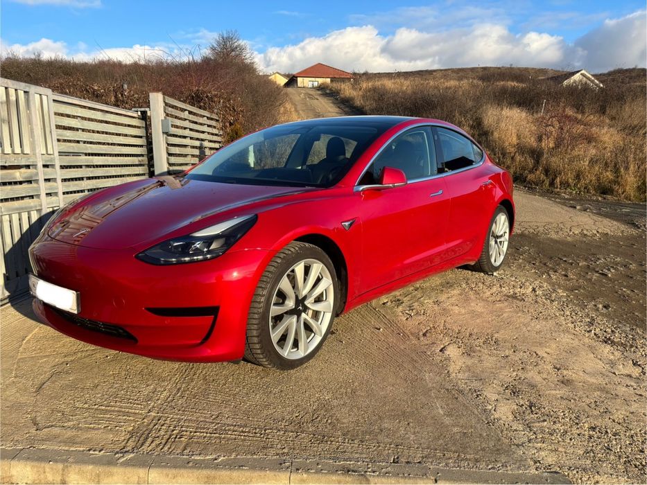 Tesla Model 3 Tesla Model 3 SR+ LFP