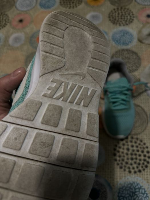 Кроссовки NIKE оригинал