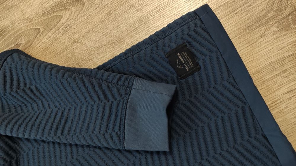 Helly Hansen S size Мъжка блуза в отлично състояние