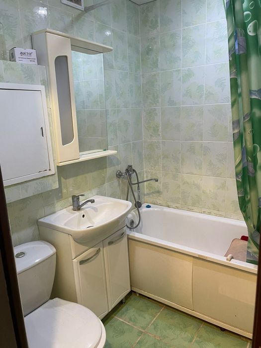 продам 2 комнатную