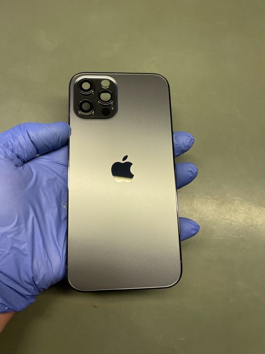 Carcasa originala iphone 12 Pro