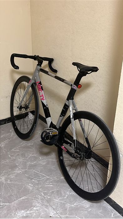 LIBERTI NEMESIS V1 fixed gear L размера