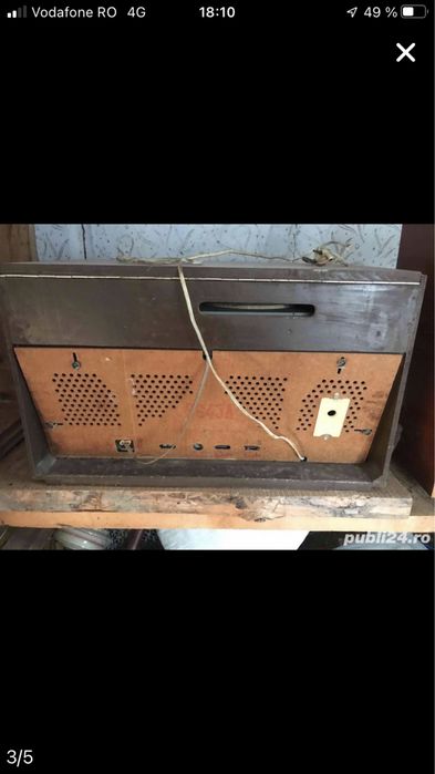 Radio cu pick-up retro