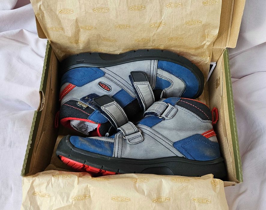 Детски туристически обувки KEEN. Keen.dry waterproof. Размер 37.