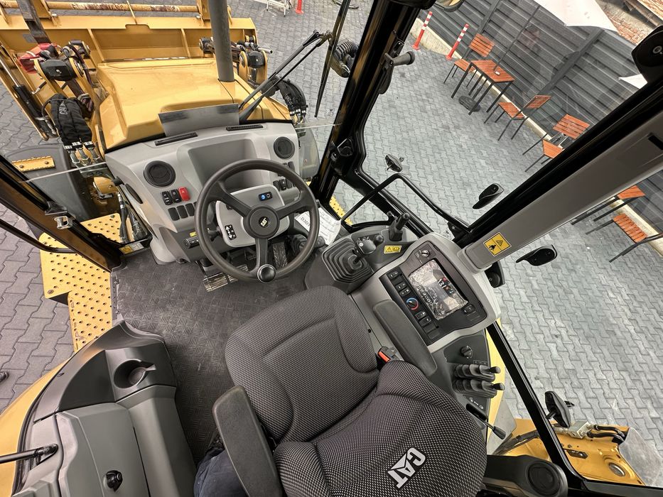 Buldo excavator Cat caterpillar 428  1400 ore