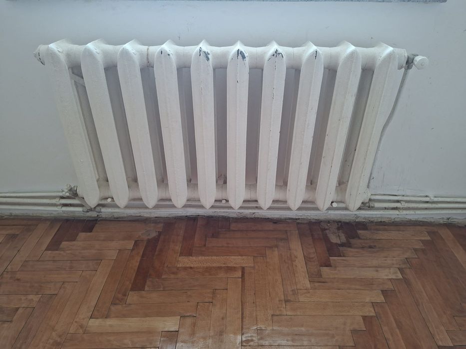 Vand radiatoare fonta