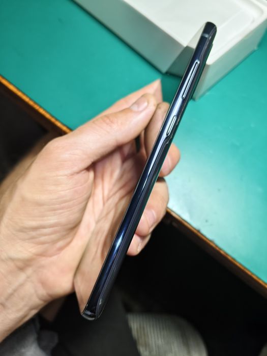 Samsung s20 FE в идеале.