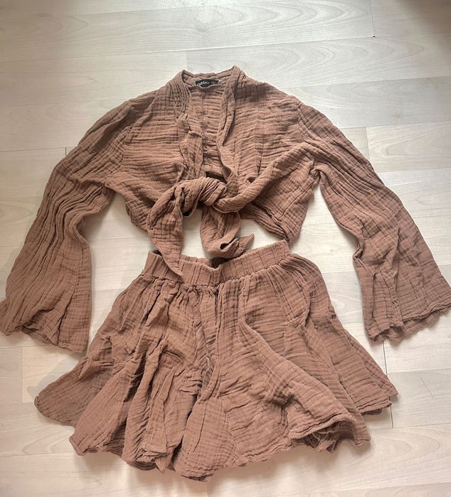 Дрехи, комплекти