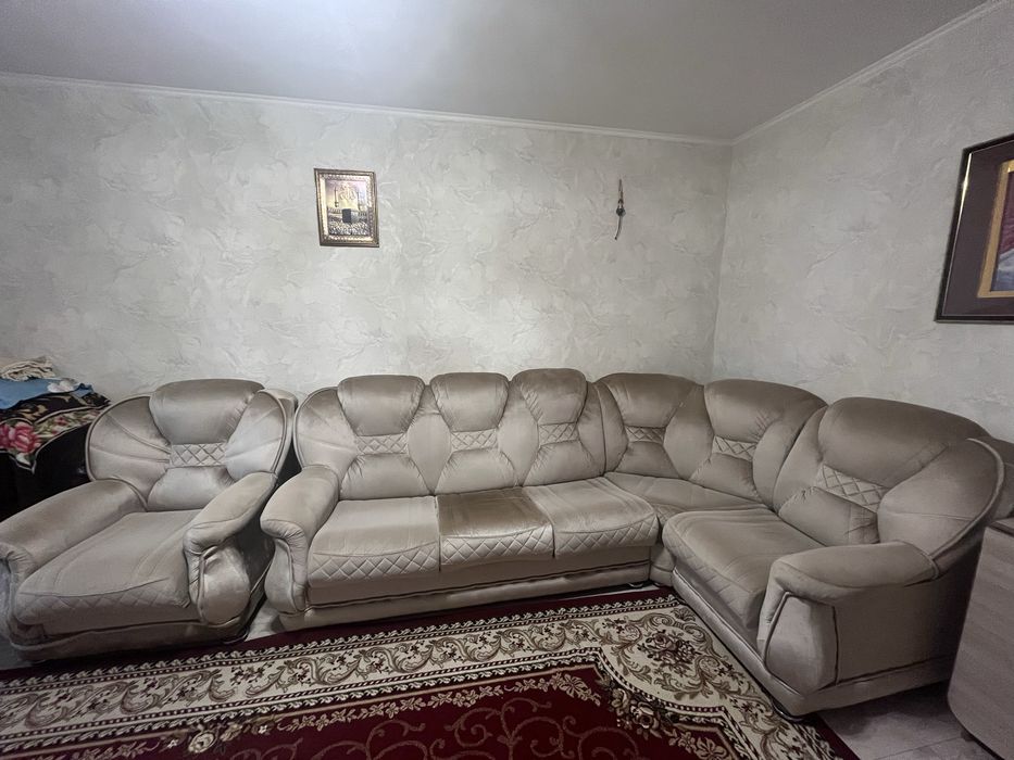 Продам диван, в отличном состоянии, СРОЧНО