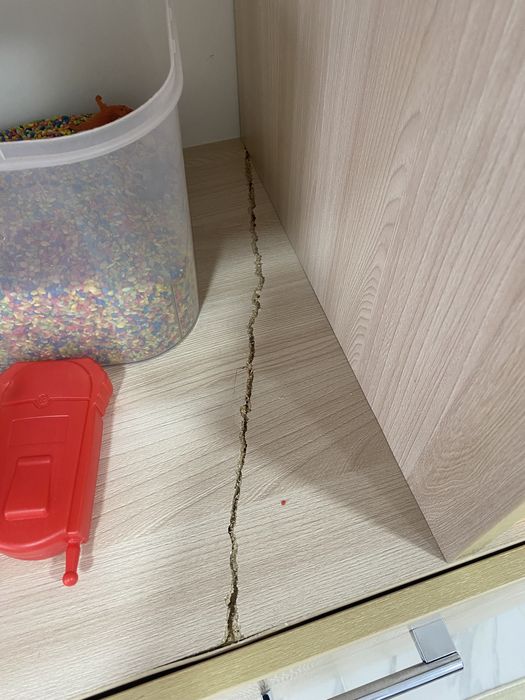 Продается шкаф вместительный