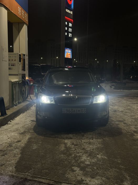 Лед лампы H7   белый цвет