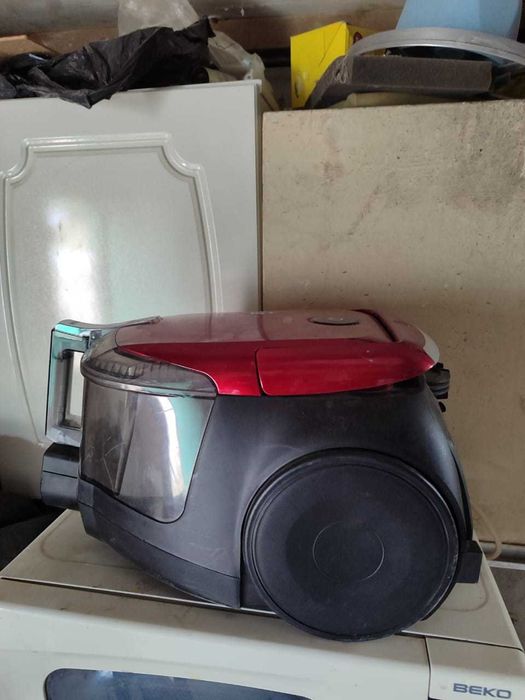 пылесос самсунг    2000вт