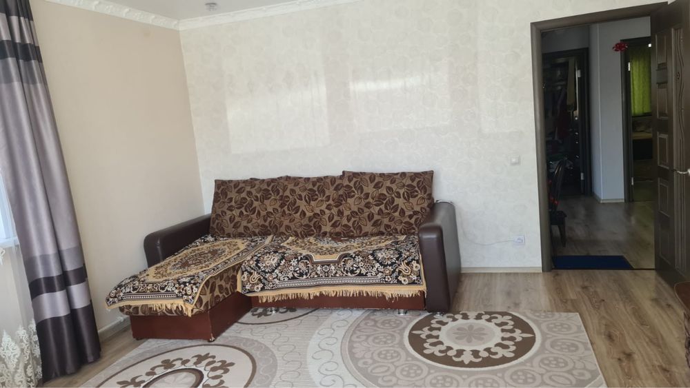 Дибан б/у, в хорошем состоянии