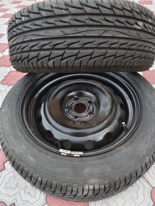 Продам шины летние 2 штуки новые
