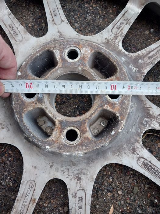 Диски R16 оригинал. На Гольф 3.