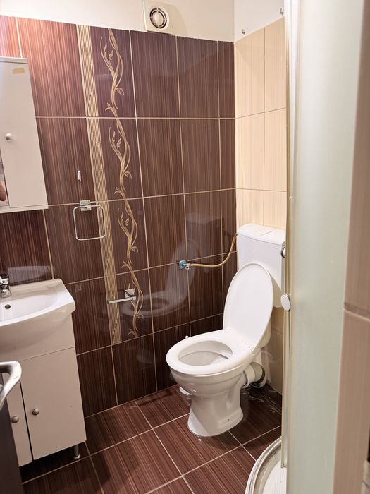 Inchiriez apartament in Navodari