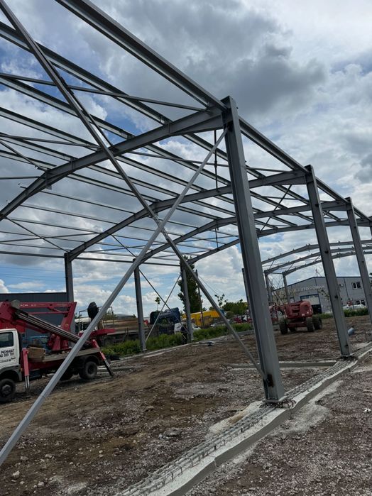 Hală metalică 40/15/6m