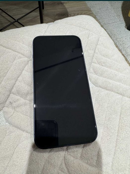 Продам Apple iPhone 13 128Gb черный