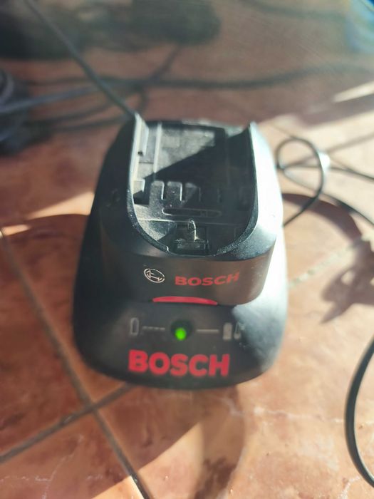 fierăstrău pendular cu acumulator Bosch PST18 LI