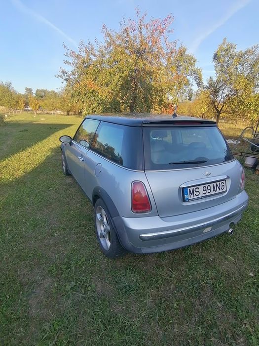 //Mini Cooper R50  Propietar acte la zi !!