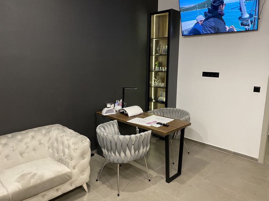 Работещ бизнес - бръснарница фризьорски салон