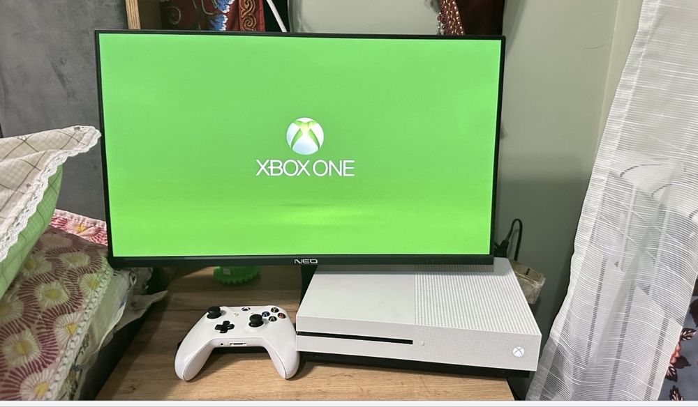 xbox one s 1t