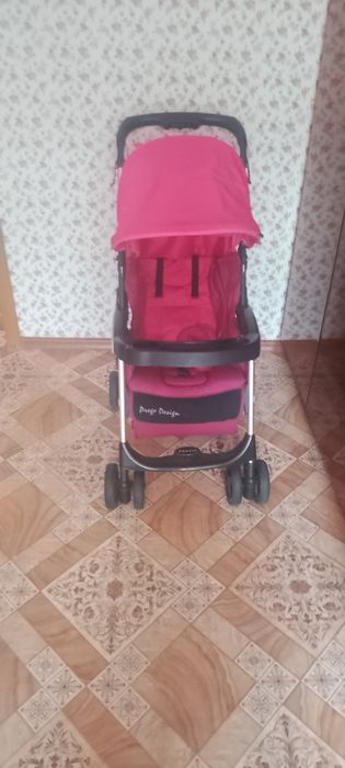 Коляска детская прогулочная
