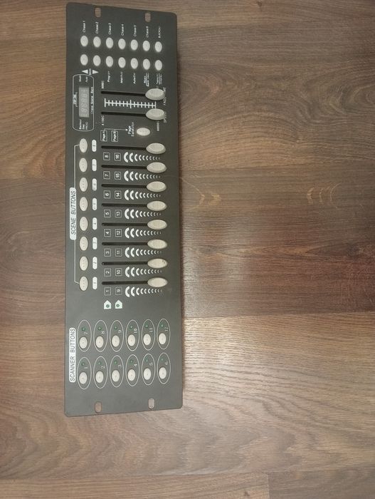 DMX контроллер освещения