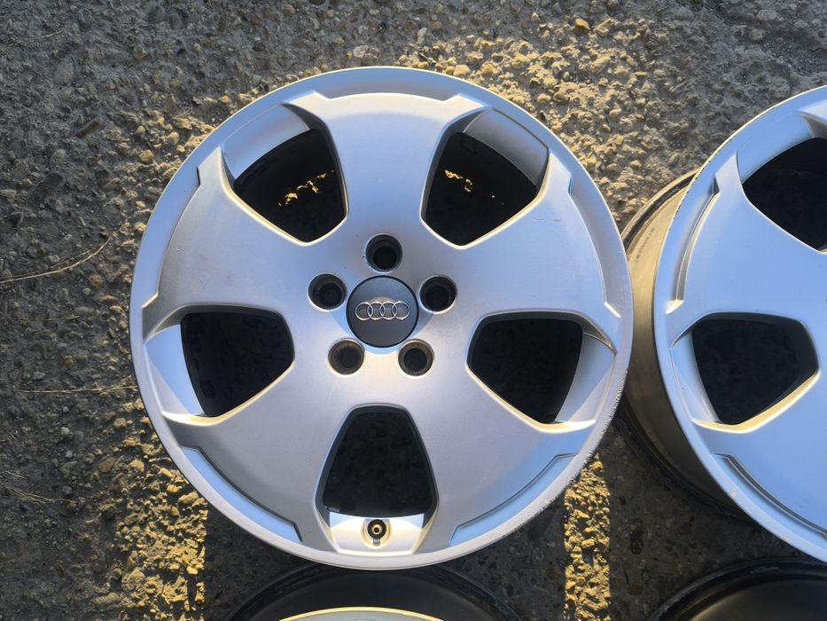 17 цола джанти за Audi A3 8P / Skoda / Volkswagen