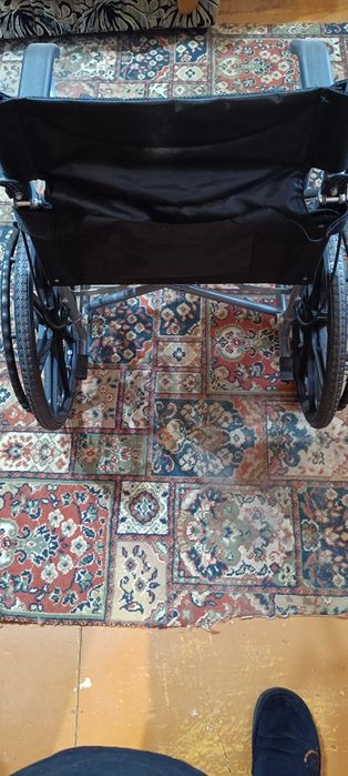 Инвалидная коляска