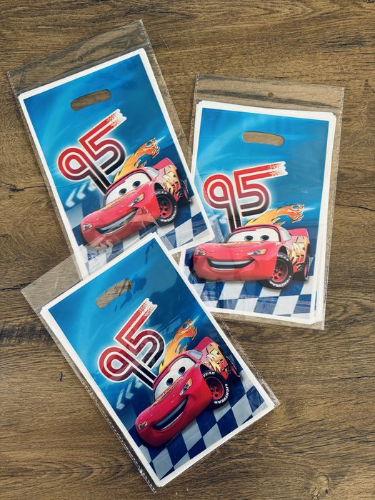 Пинята Колите /Cars/Mcqeen
