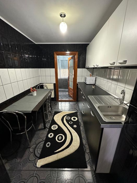 Apartament 3 camere central langa CEC