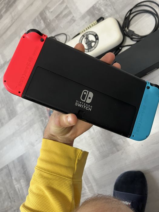Nintendo Switch Oled si jocuri