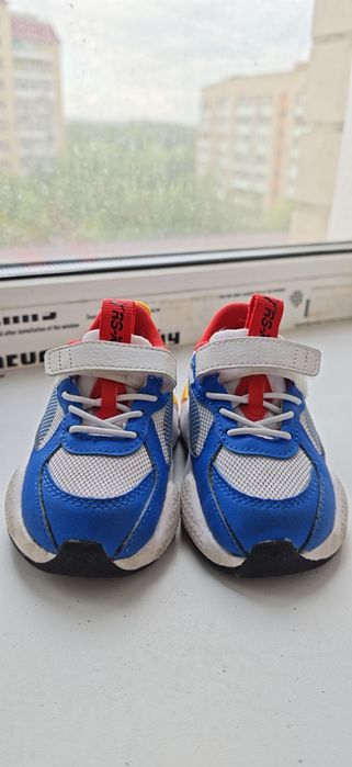 Продам детские кросовки Puma оригинал 22 размер