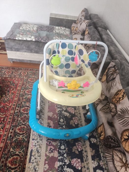 Продаю детские вещи