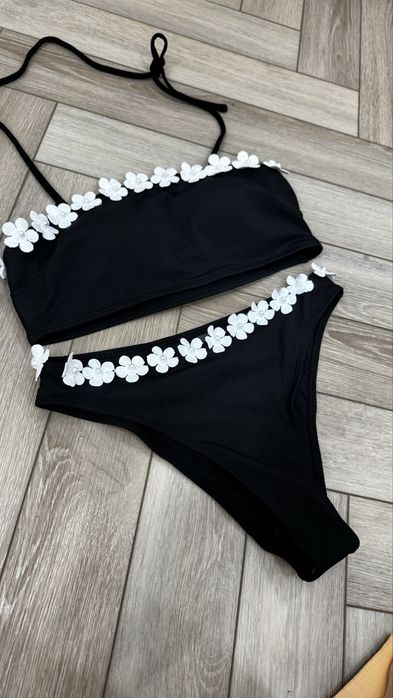 Продам новый купальник