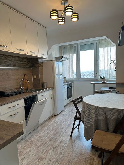 3стаен,обзаведен,ж.к.Гео милев,на ТЕЦ,с тераса, преходен, РЕАЛНА ОБЯВА